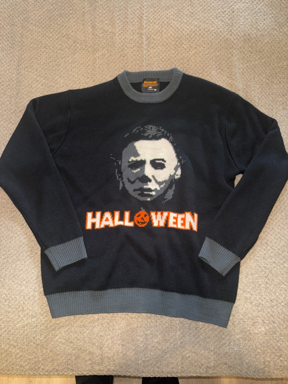 Men's Black & Gray Halloween Graphic Crewneck Sweater